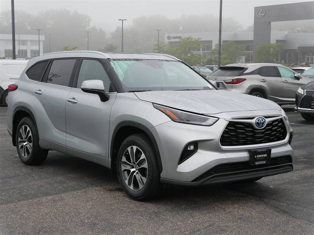 2024 Toyota Highlander Hybrid XLE — SUV — 29,195 mi — Wayzata, MN