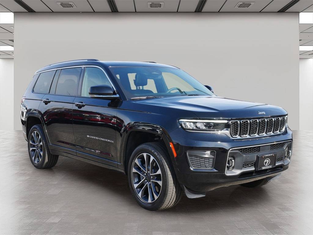 2023 Jeep Grand Cherokee Overland — SUV — 30,469 mi — Wayzata, MN