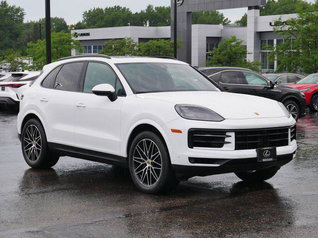 2024 Porsche Cayenne