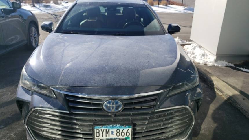 2019 Toyota Avalon Hybrid Limited — Sedan — 84,437 mi — Wayzata, MN