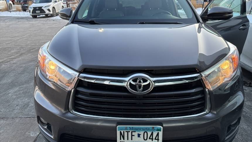 2016 Toyota Highlander XLE — SUV — 85,684 mi — Wayzata, MN