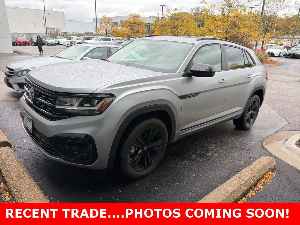 2023 Volkswagen Atlas Cross Sport SEL R-Line Black — SUV — 34,971 mi — Wayzata, MN