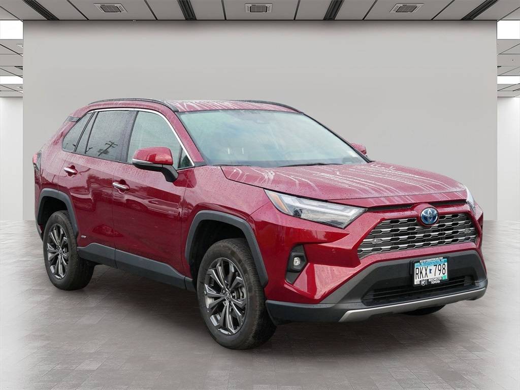 2024 Toyota RAV4 Hybrid Limited — SUV — 18,209 mi — Wayzata, MN
