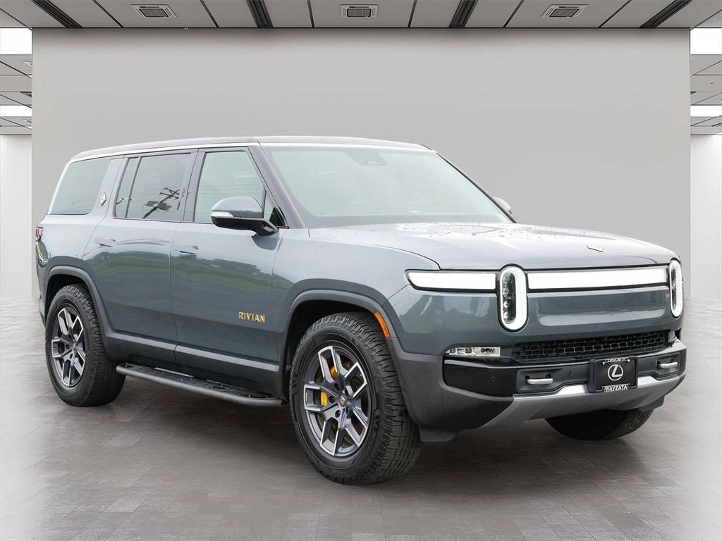 2023 Rivian R1S