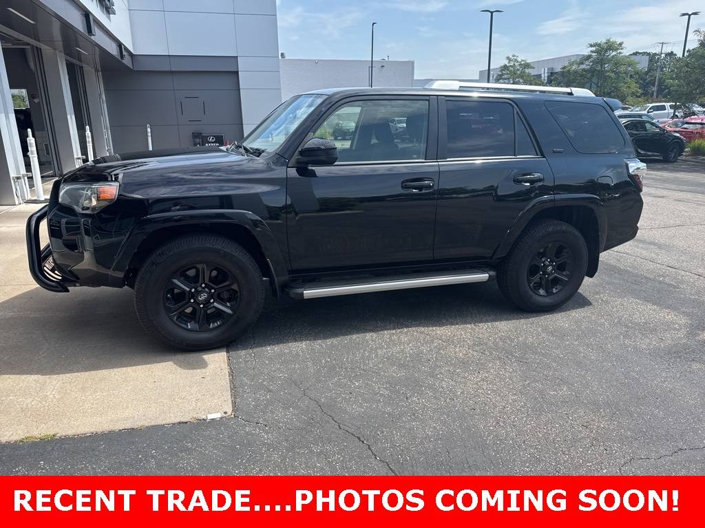 2017 Toyota 4Runner SR5 — SUV — 99,592 mi — Wayzata, MN