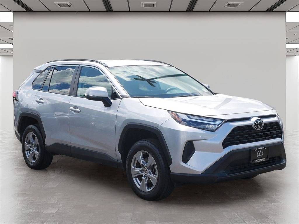 2024 Toyota RAV4 XLE — SUV — 32,763 mi — Wayzata, MN