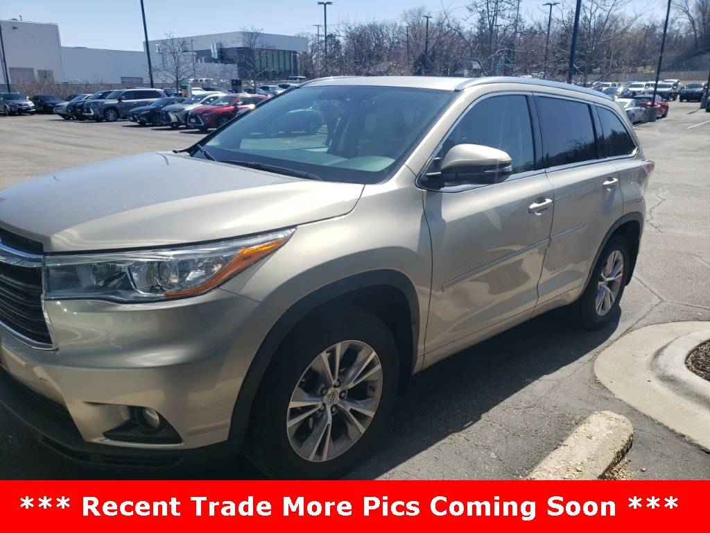 2015 Toyota Highlander XLE — SUV — 67,859 mi — Wayzata, MN