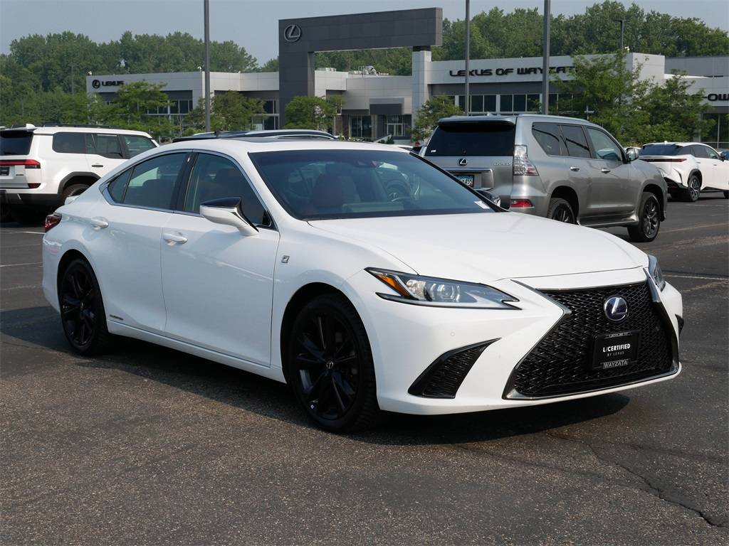 2022 Lexus ES ES 300h F SPORT — Sedan — 31,311 mi — Wayzata, MN