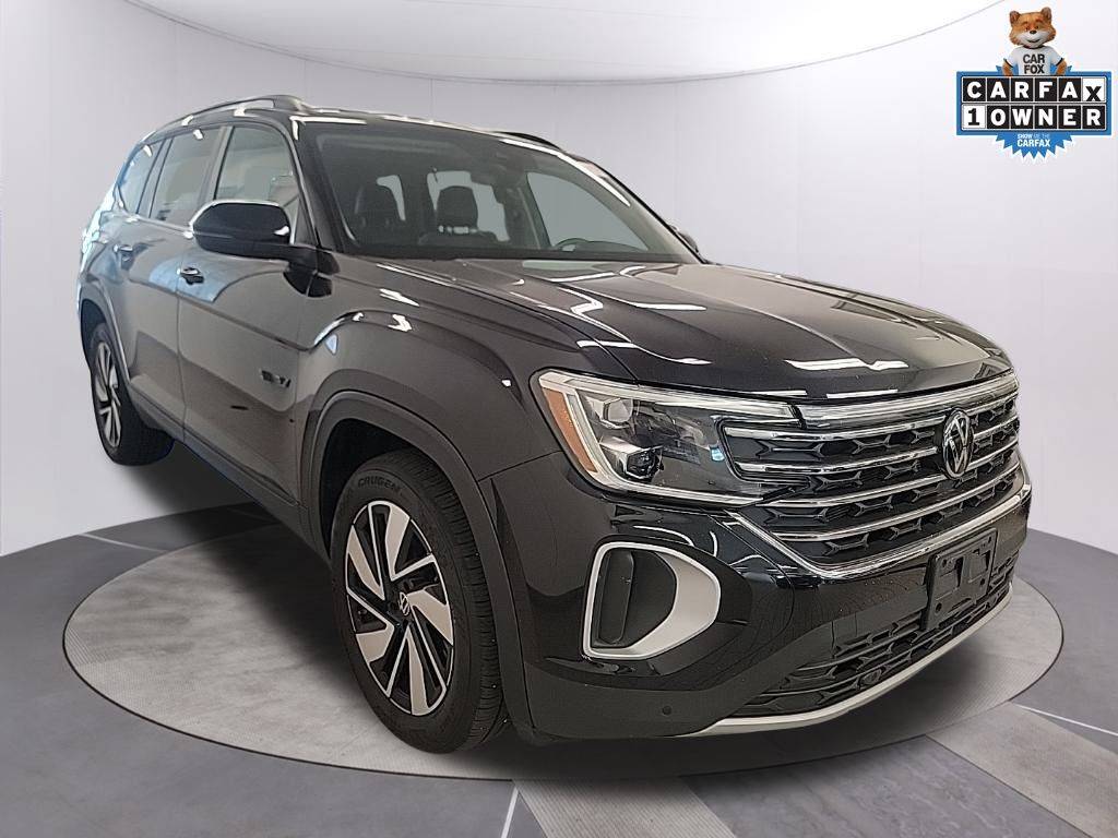 2024 Volkswagen Atlas SE with Technology — SUV — 13,346 mi — Topeka, KS
