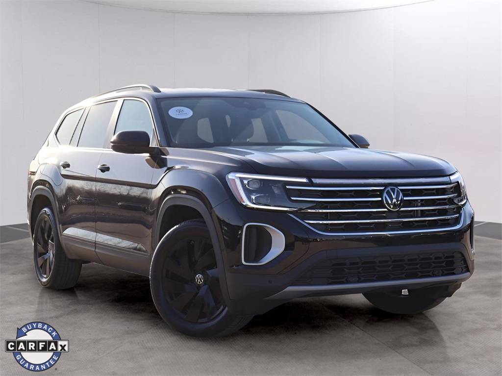 2024 Volkswagen Atlas SE with Technology — SUV — 7,709 mi — Topeka, KS