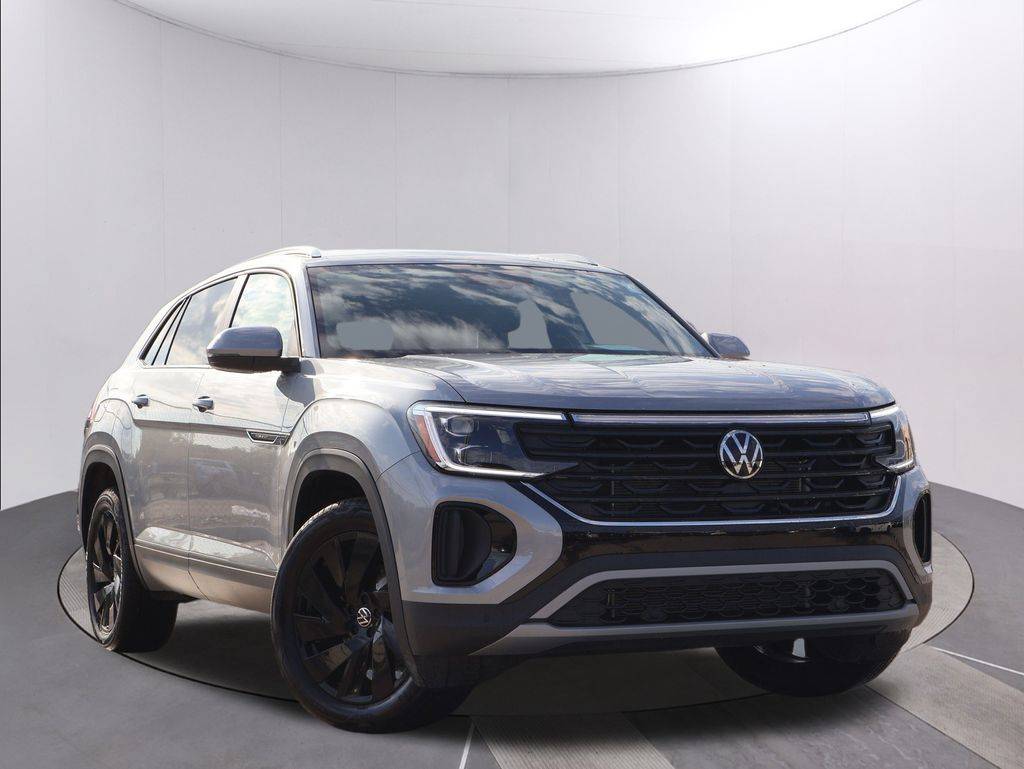 2025 Volkswagen Atlas Cross Sport SE with Technology — SUV — 6,314 mi — Topeka, KS