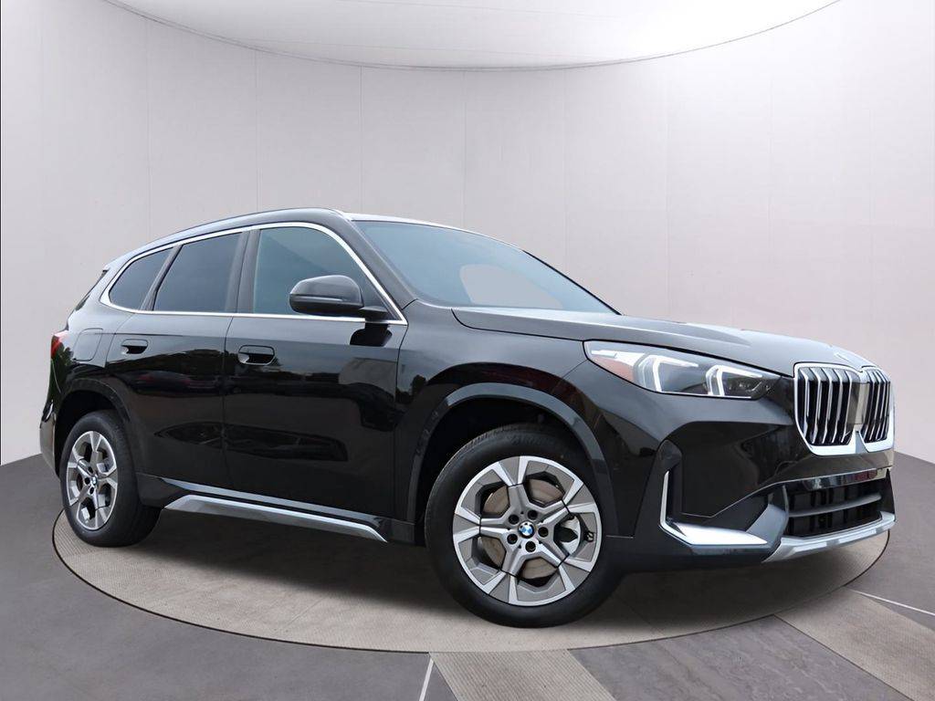 2025 BMW X1 28i — SUV — 5,123 mi — Topeka, KS