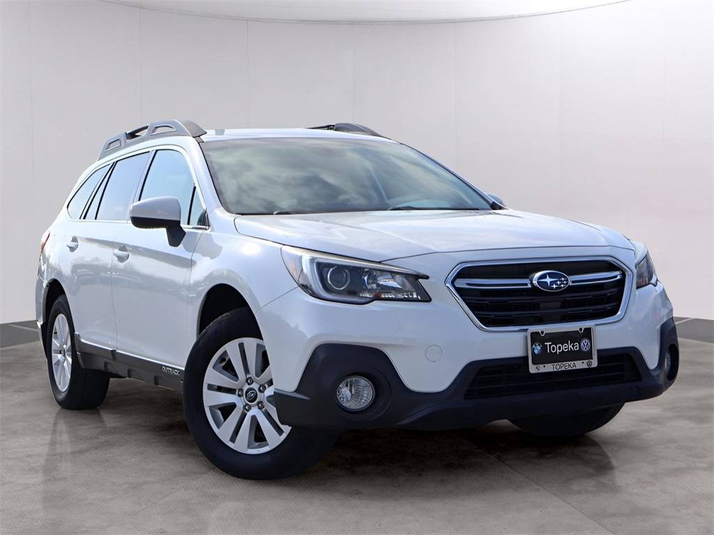 2019 Subaru Outback 2.5i Premium — SUV — 43,557 mi — Topeka, KS