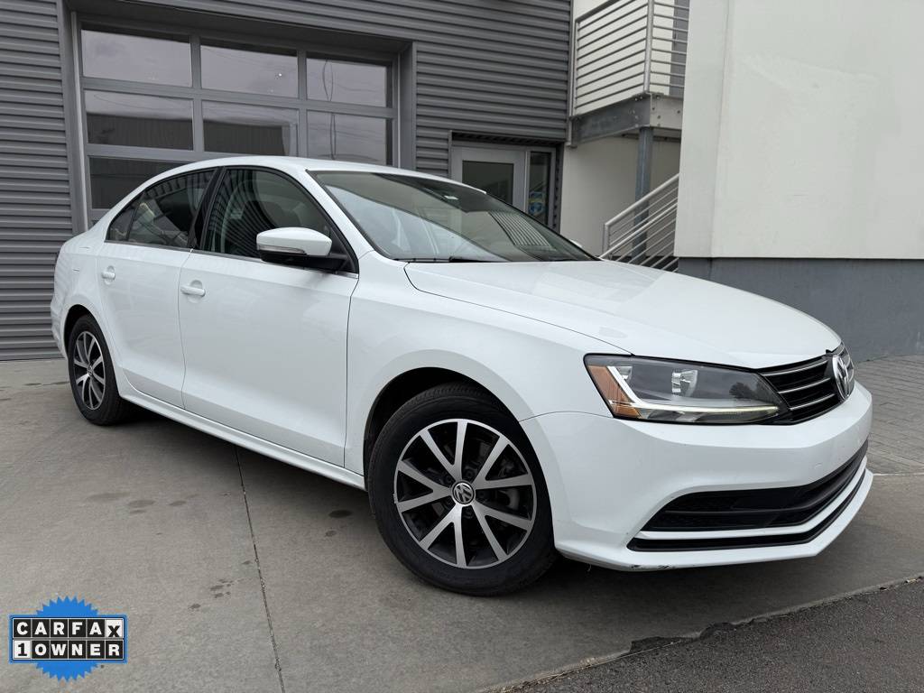 2017 Volkswagen Jetta 1.4T SE — Sedan — 59,481 mi — Topeka, KS