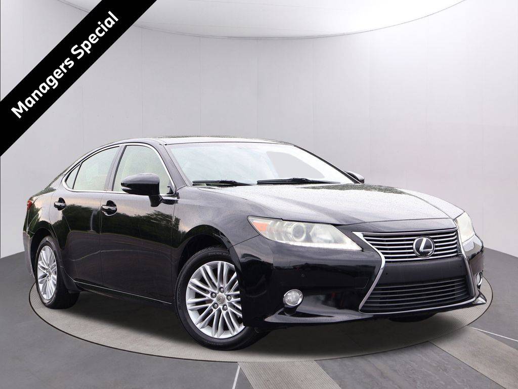 2013 Lexus ES ES 350 — Sedan — 146,294 mi — Topeka, KS