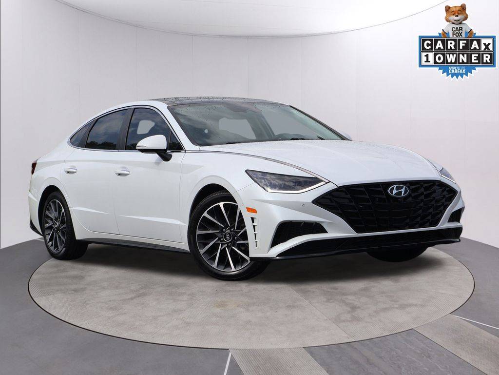 2020 Hyundai Sonata Limited — Sedan — 25,640 mi — Topeka, KS