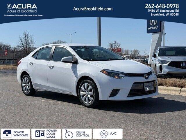 2016 Toyota Corolla LE — Sedan — 96,406 mi — Brookfield, WI