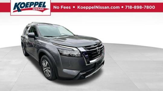 2023 Nissan Pathfinder SL — SUV — 7,578 mi — Jackson Heights, NY