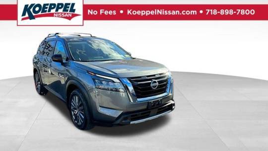 2023 Nissan Pathfinder SL — SUV — 15,580 mi — Jackson Heights, NY