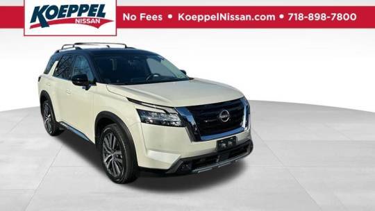 2022 Nissan Pathfinder Platinum — SUV — 41,000 mi — Jackson Heights, NY
