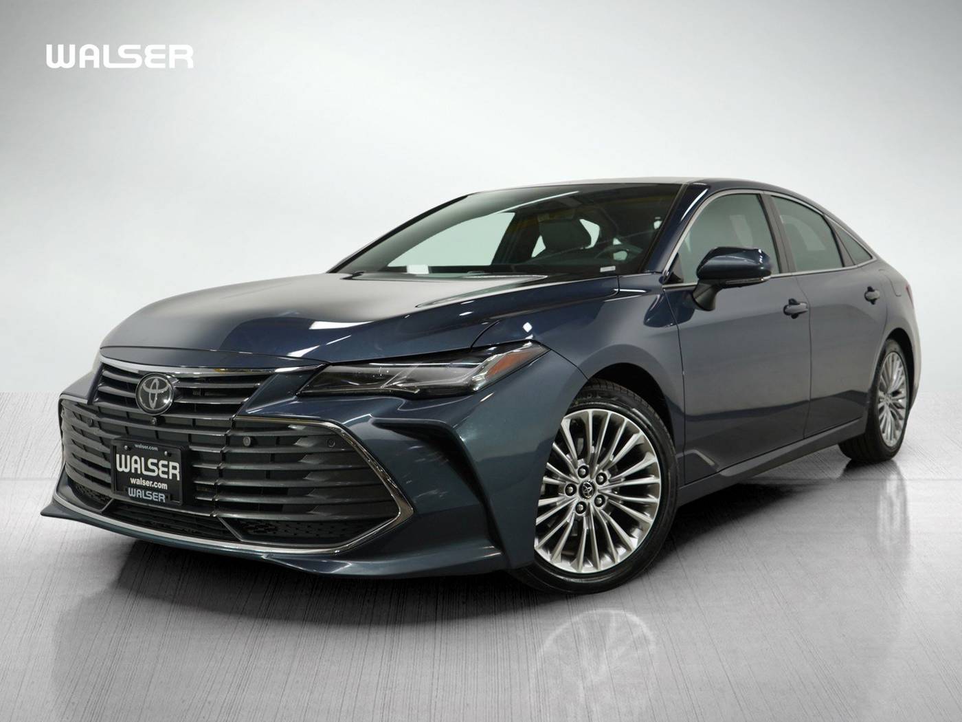 2019 Toyota Avalon Limited — Sedan — 98,341 mi — Burnsville, MN