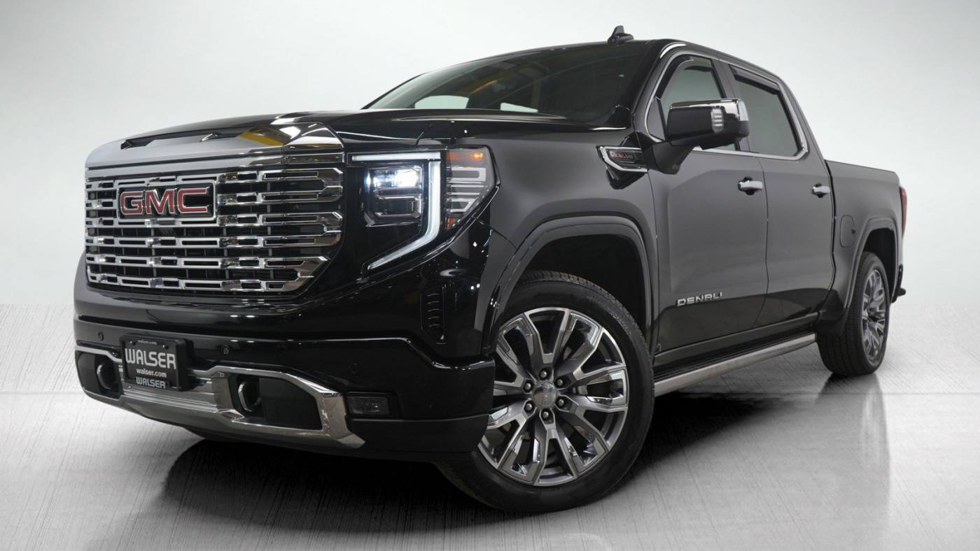 2024 GMC Sierra 1500 Denali — Pickup Truck — 14,871 mi — Burnsville, MN