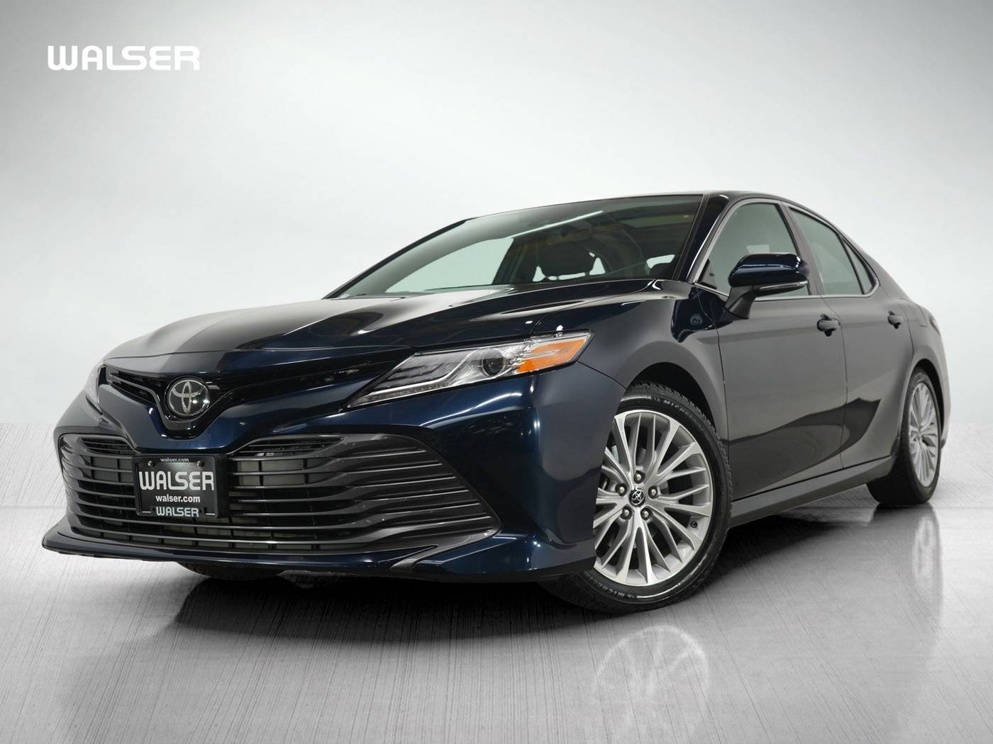 2019 Toyota Camry XLE — Sedan — 30,565 mi — Burnsville, MN
