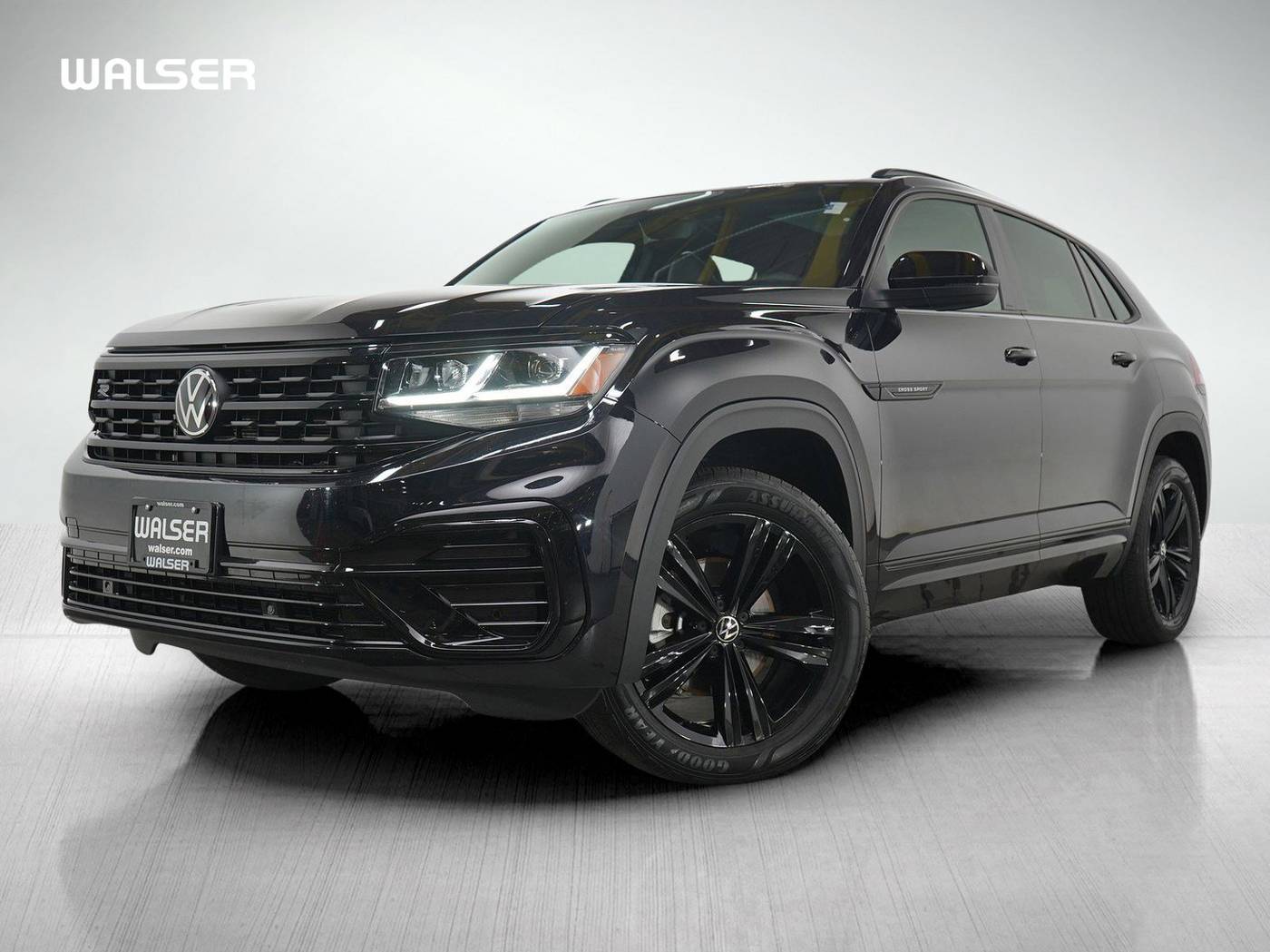 2023 Volkswagen Atlas Cross Sport SEL R-Line Black — SUV — 31,323 mi — Burnsville, MN