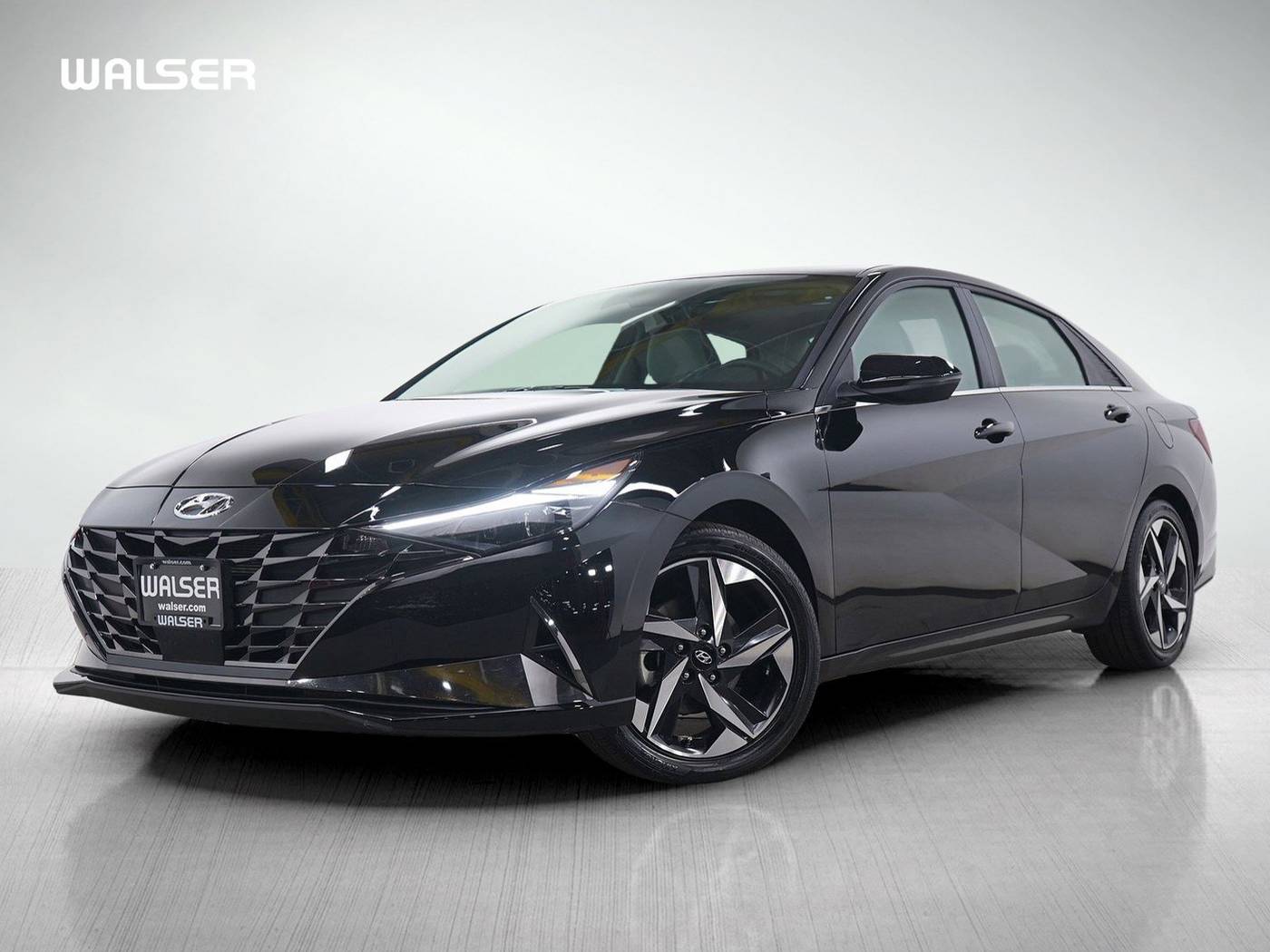 2023 Hyundai Elantra Hybrid Limited — Sedan — 34,532 mi — Burnsville, MN