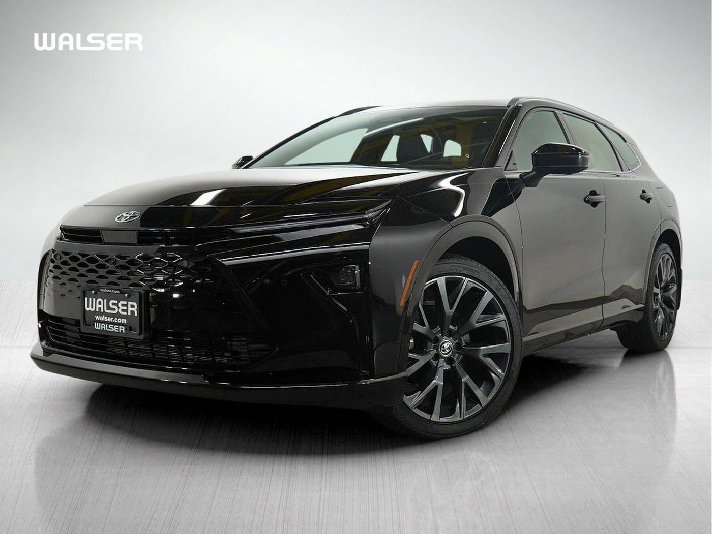 2025 Toyota Crown Signia Limited — SUV — 9,420 mi — Burnsville, MN