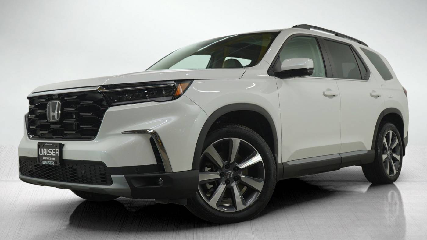 2025 Honda Pilot Elite — SUV — 8,166 mi — Burnsville, MN