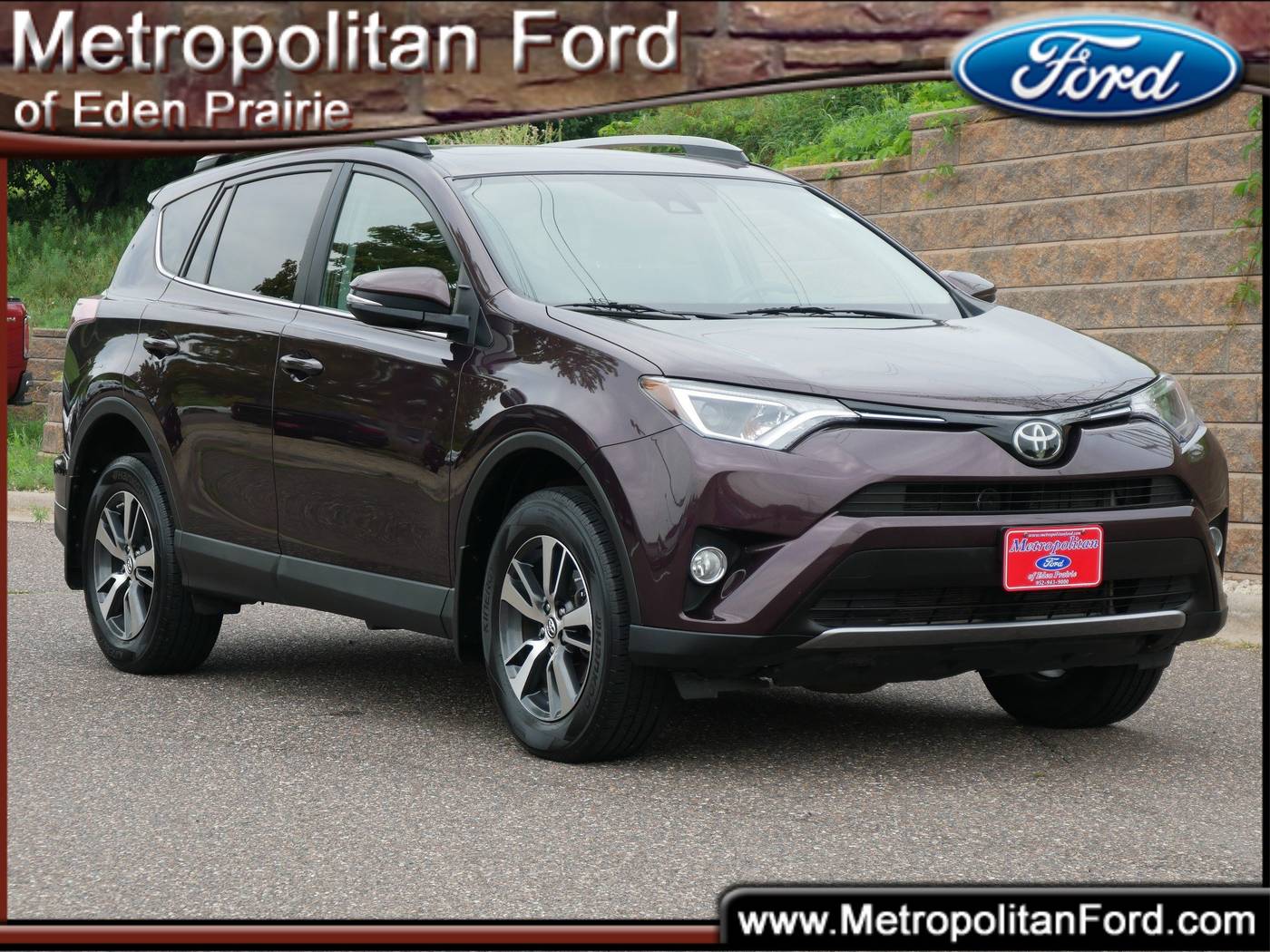 2017 Toyota RAV4 XLE — SUV — 130,799 mi — Eden Prairie, MN