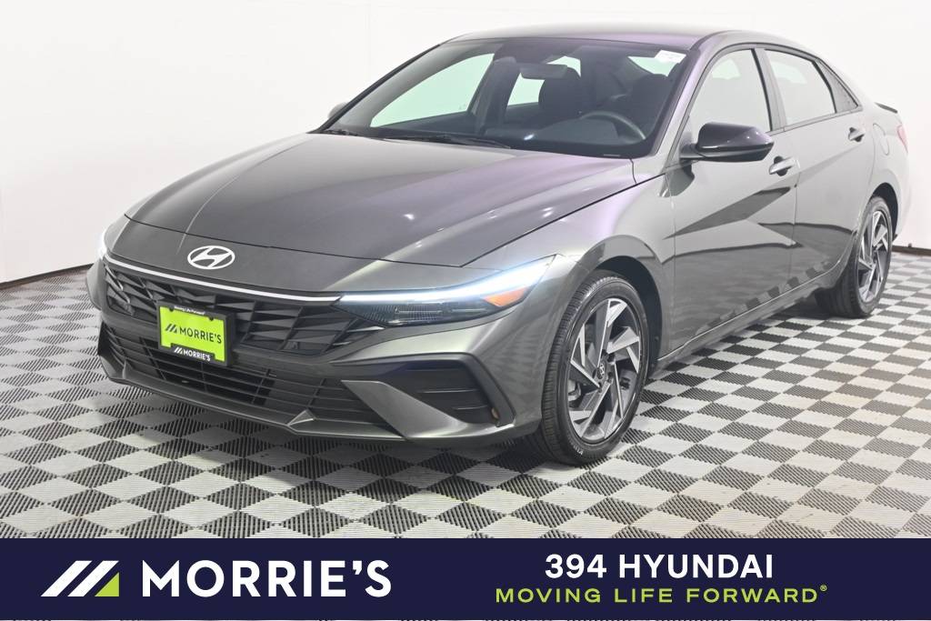 2025 Hyundai Elantra SEL Sport — Sedan — 4,999 mi — Saint Louis Park, MN