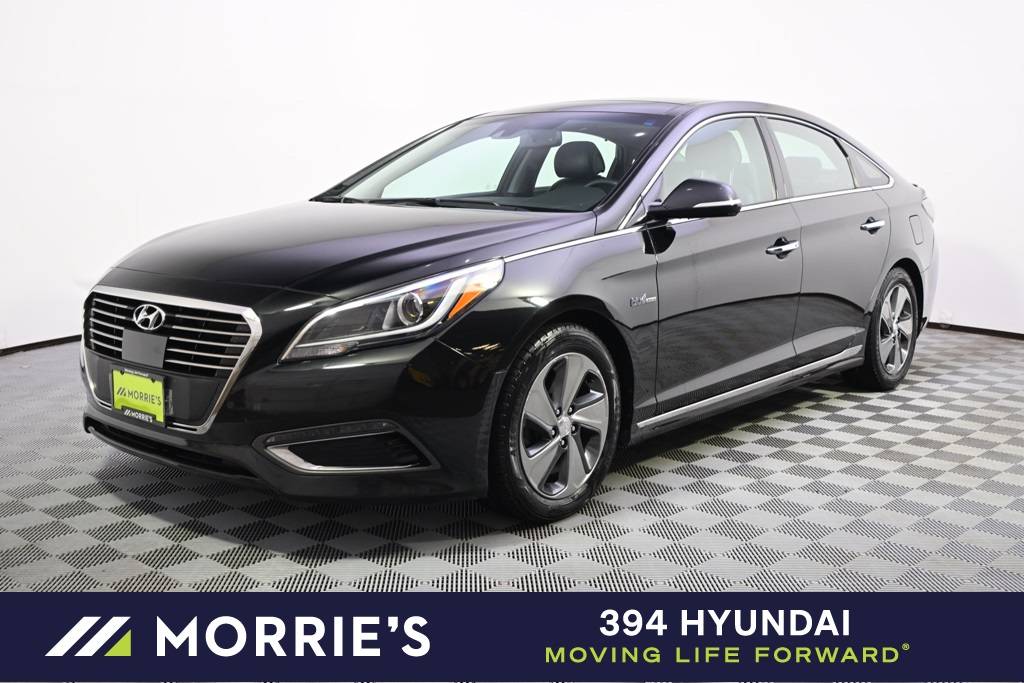 2017 Hyundai Sonata Hybrid Limited — Sedan — 118,829 mi — Saint Louis Park, MN