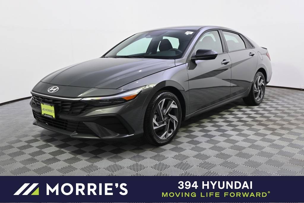 2025 Hyundai Elantra SEL Sport — Sedan — 5,387 mi — Saint Louis Park, MN