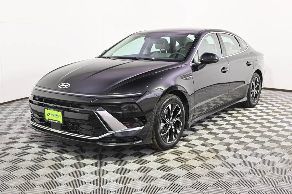2024 Hyundai Sonata SEL — Sedan — 3,908 mi — Saint Louis Park, MN