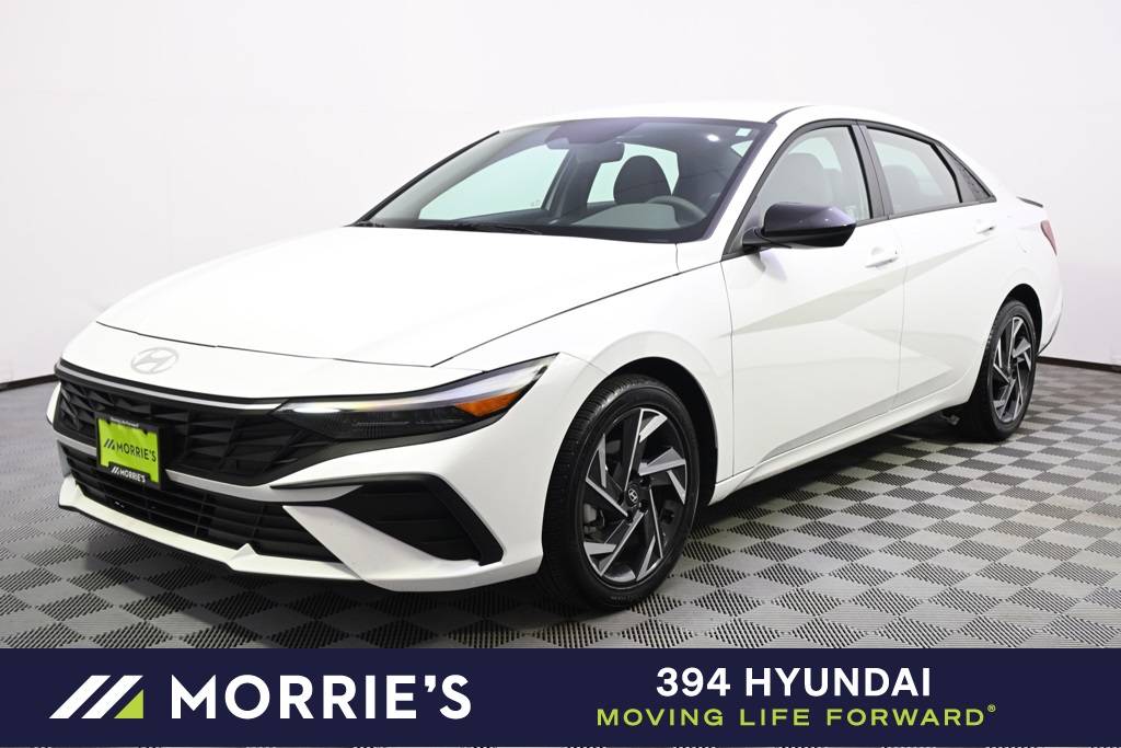 2025 Hyundai Elantra SEL Sport — Sedan — 4,552 mi — Saint Louis Park, MN