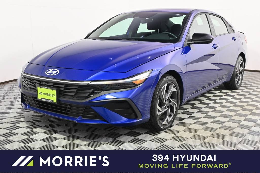 2025 Hyundai Elantra SEL Sport — Sedan — 4,922 mi — Saint Louis Park, MN