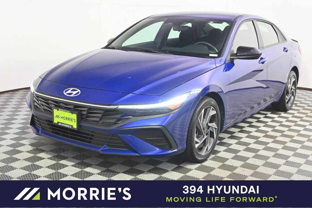 2025 Hyundai Elantra SEL Sport — Sedan — 4,976 mi — Saint Louis Park, MN