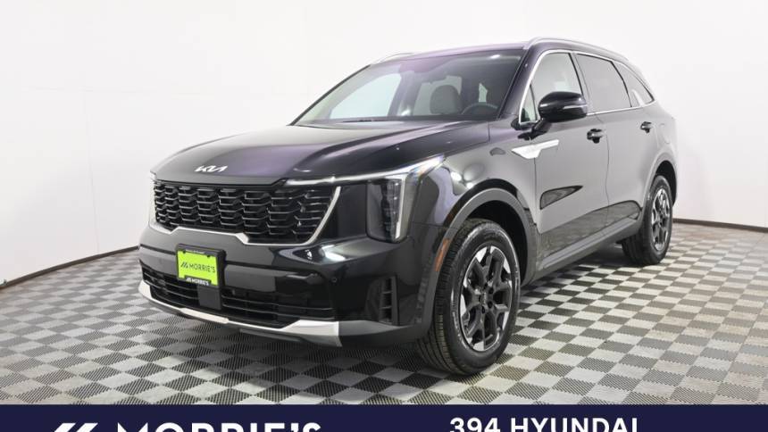 2024 Kia Sorento S — SUV — 8,217 mi — Saint Louis Park, MN