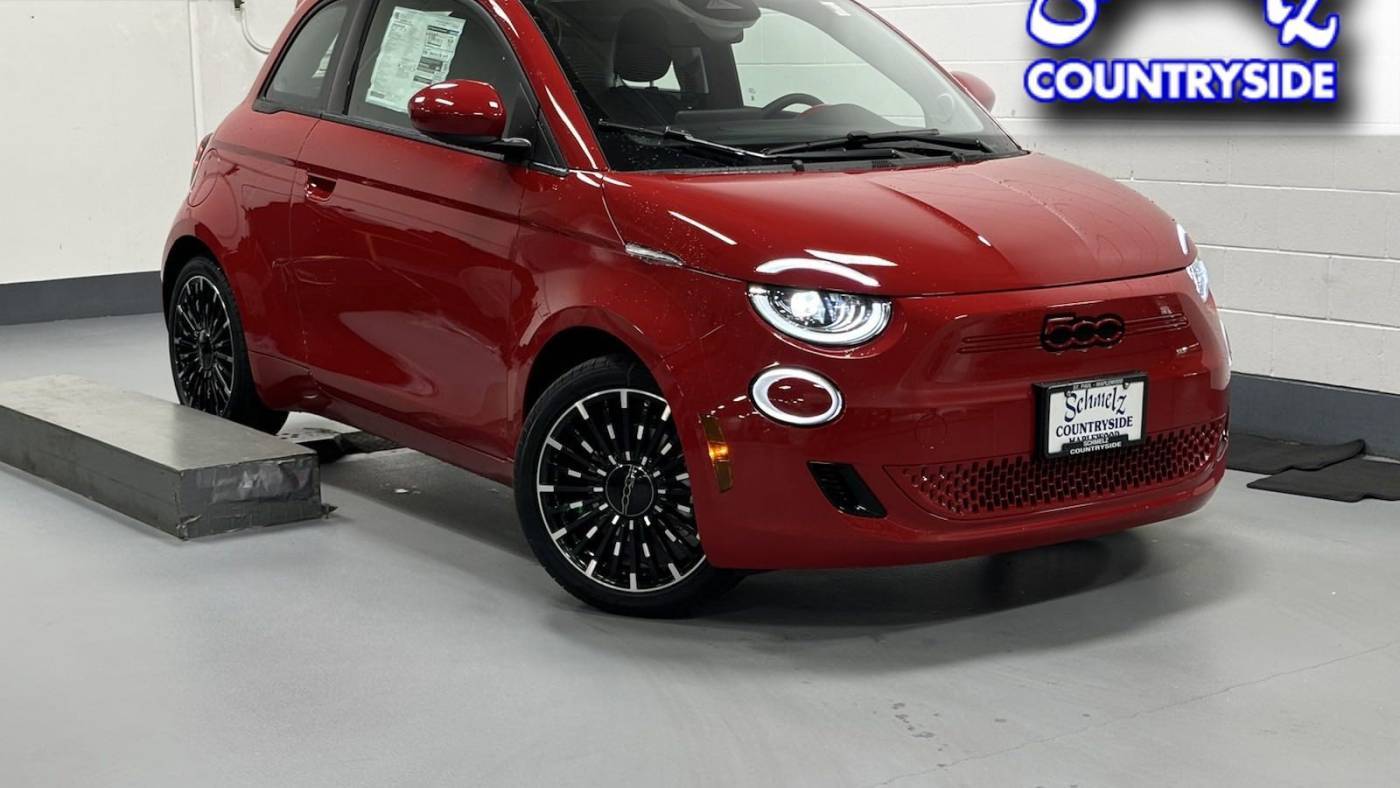 2024 Fiat 500e Inspi(RED)