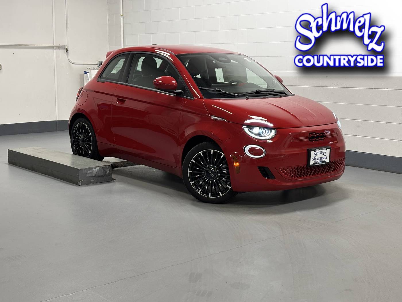 2024 Fiat 500e Inspi(RED)
