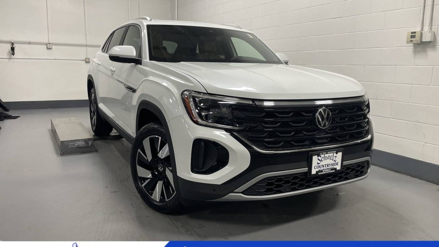 2025 Volkswagen Atlas Cross Sport SEL — SUV — 3,141 mi — Maplewood, MN