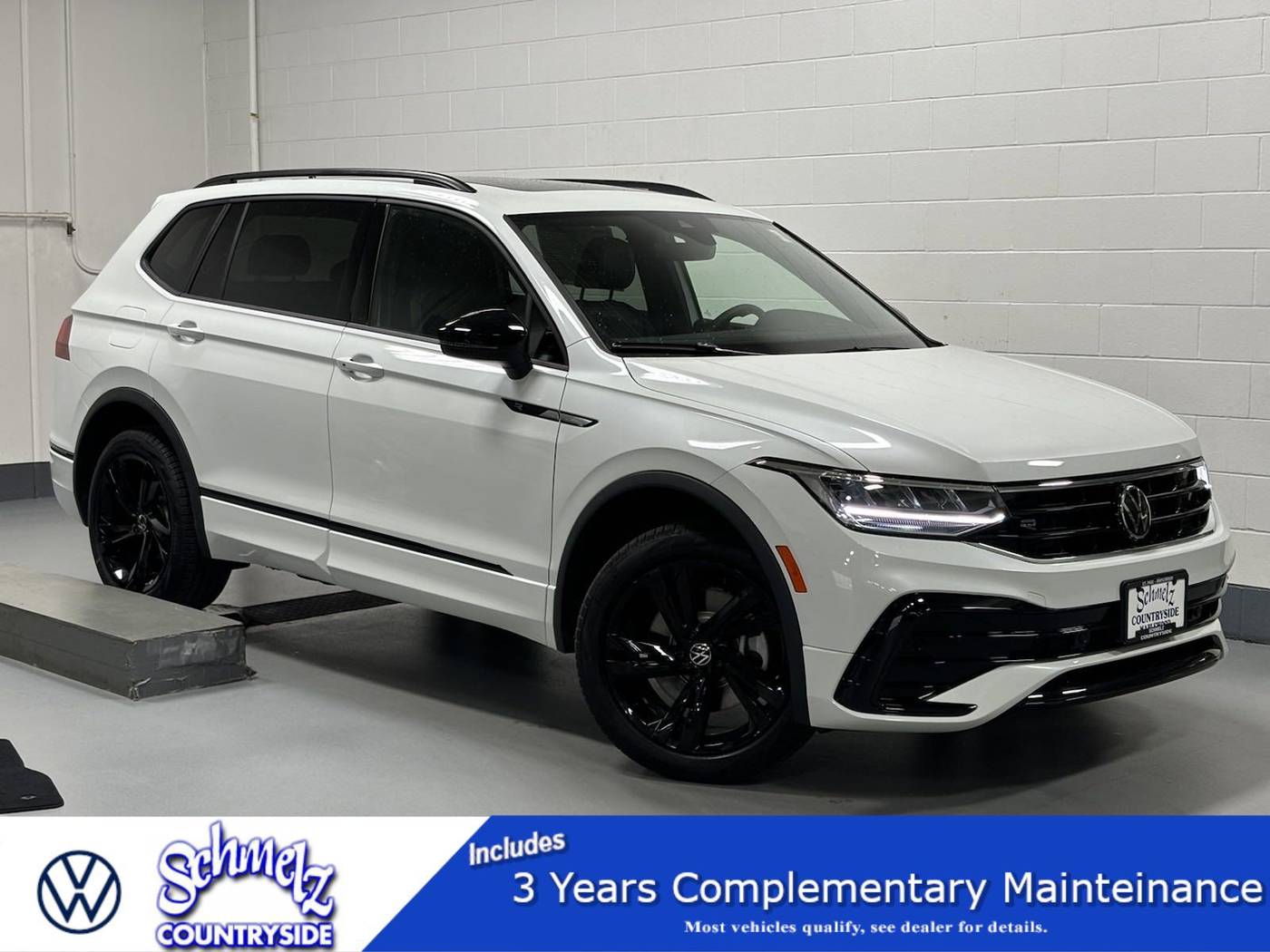 2024 Volkswagen Tiguan SE R-Line Black — SUV — 4,500 mi — Maplewood, MN