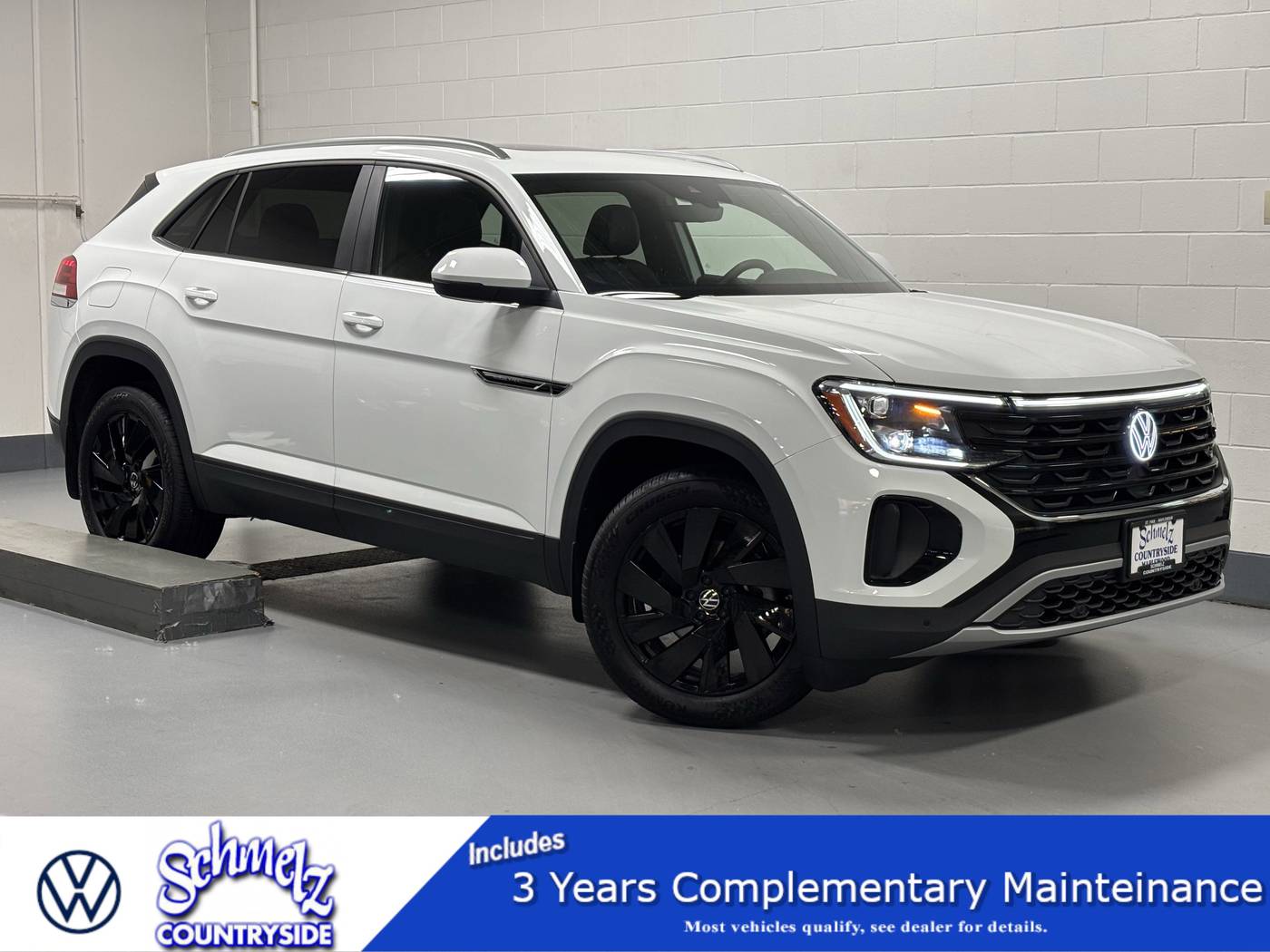 2025 Volkswagen Atlas Cross Sport SE with Technology — SUV — 4,333 mi — Maplewood, MN