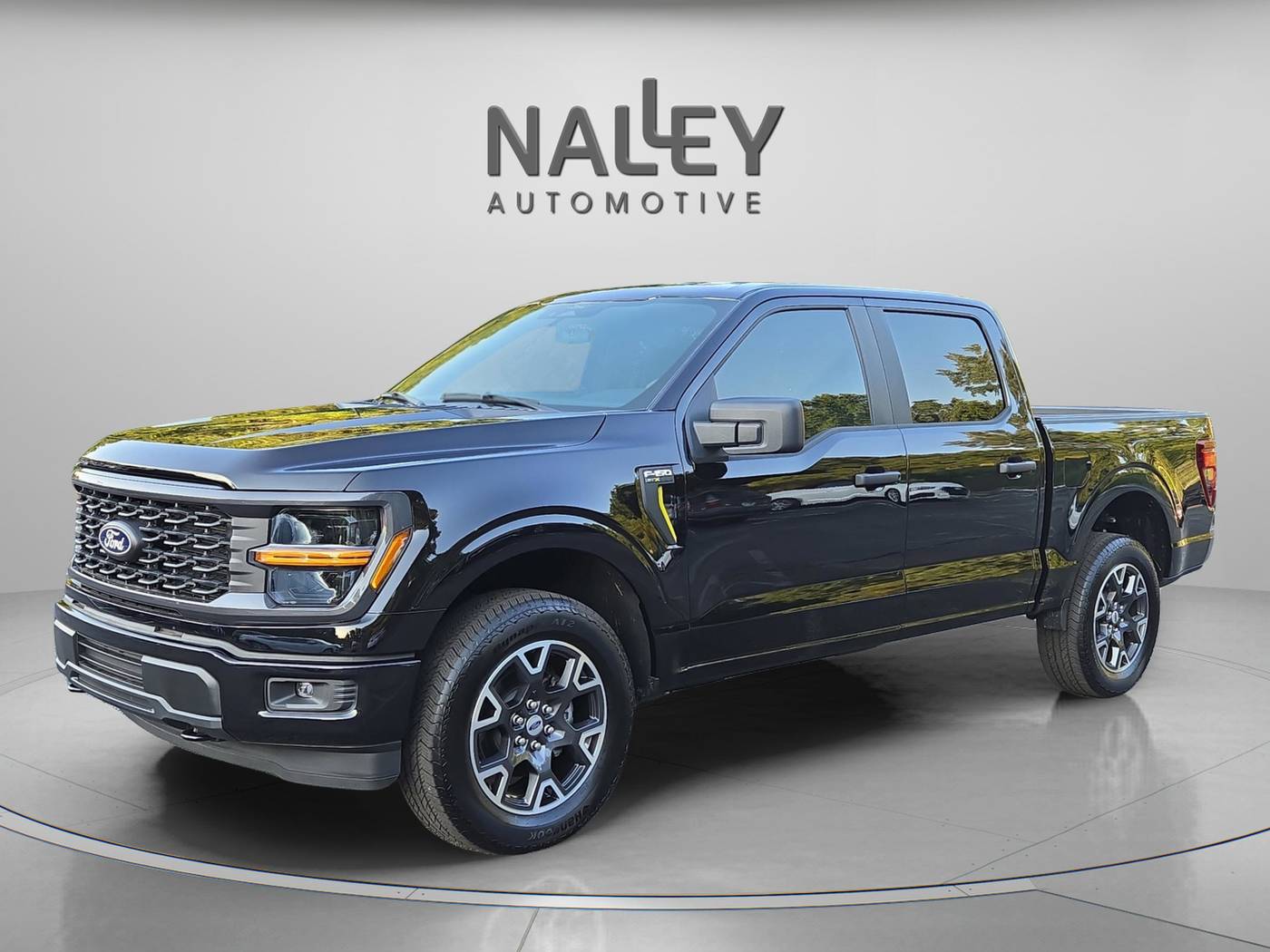 2025 Ford F-150 STX — Pickup Truck — 838 mi — Roswell, GA