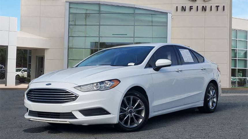 2017 Ford Fusion Hybrid SE — Sedan — 51,629 mi — Roswell, GA