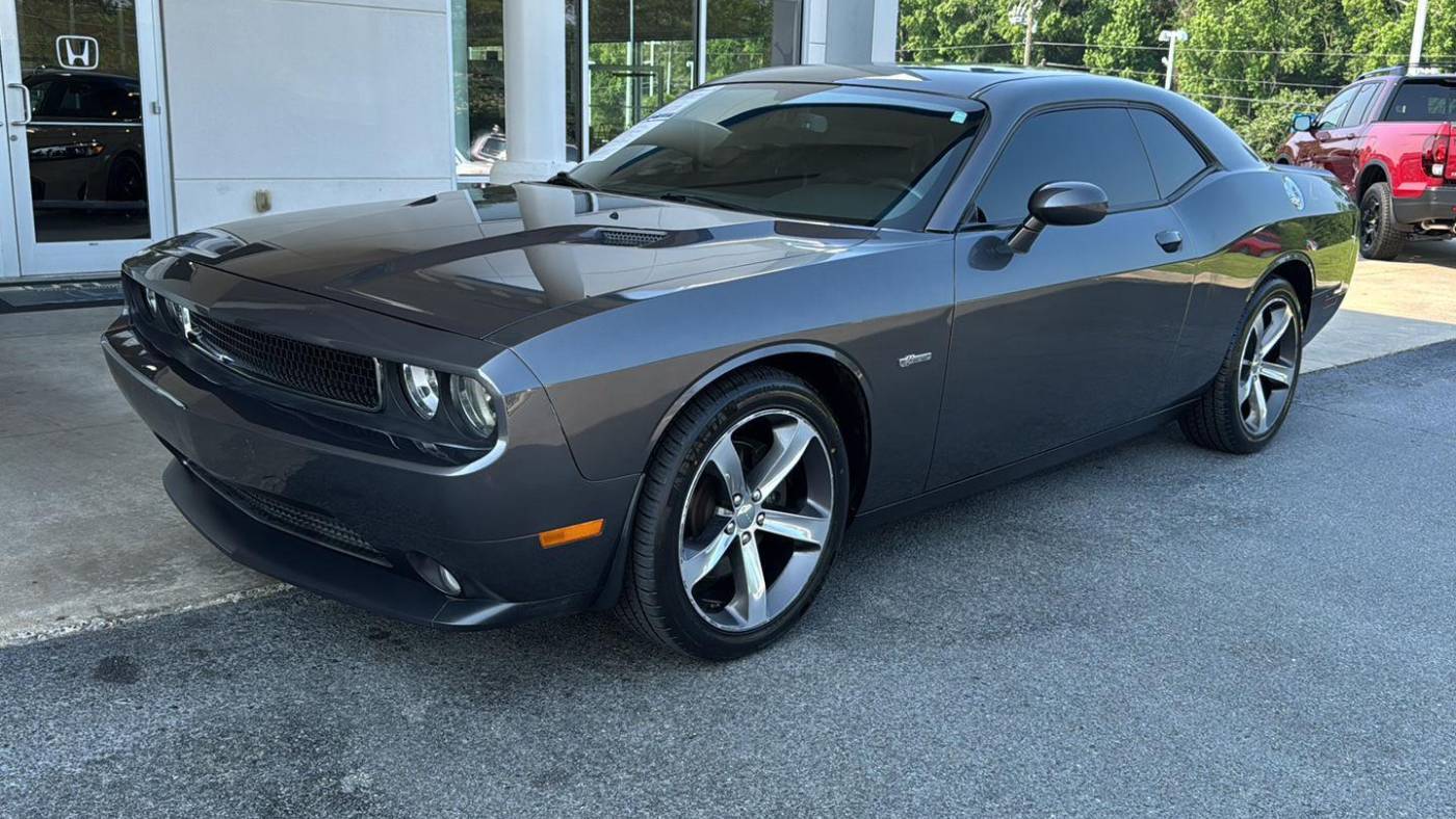 2014 Dodge Challenger SXT