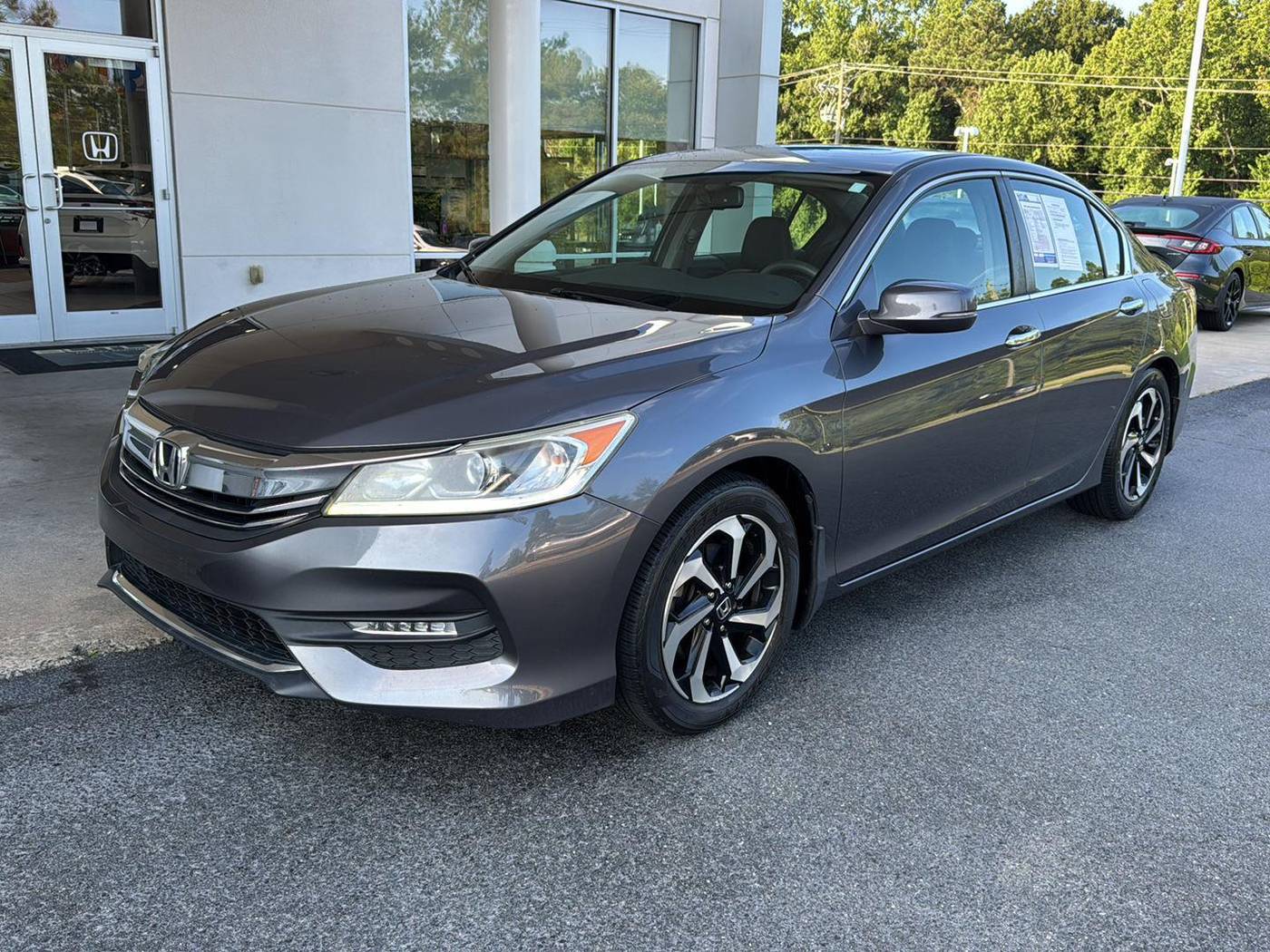 2017 Honda Accord EX-L — Sedan — 133,609 mi — Milledgeville, GA