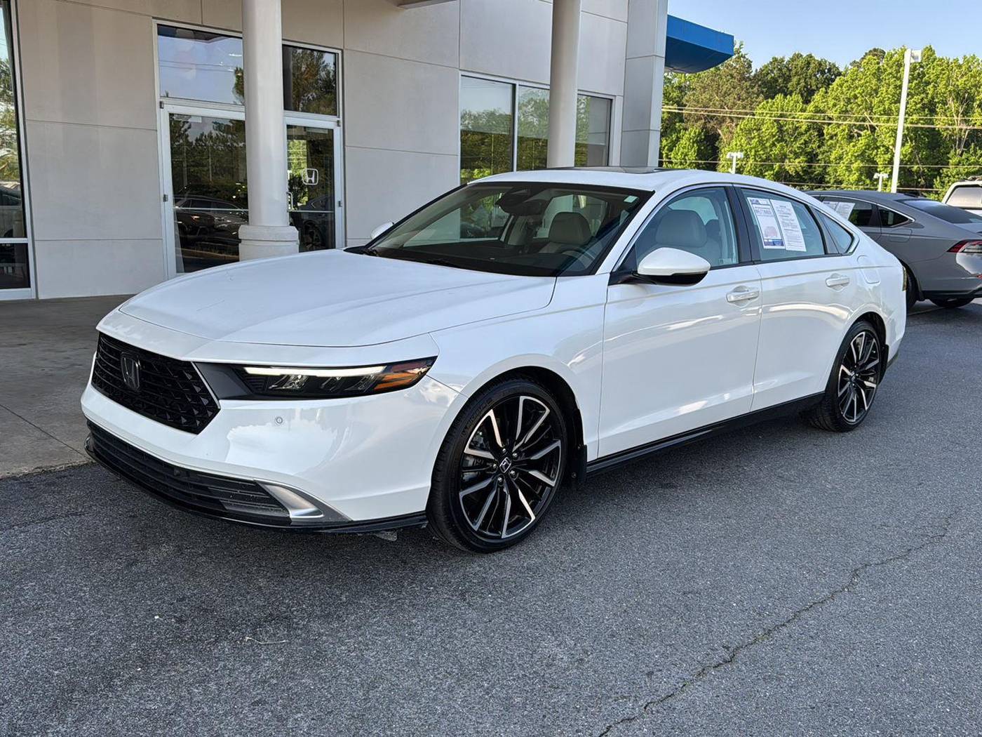 2023 Honda Accord Hybrid Touring — Sedan — 28,169 mi — Milledgeville, GA